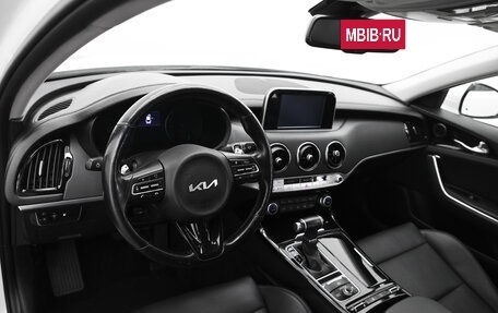KIA Stinger I, 2019 год, 2 200 000 рублей, 6 фотография