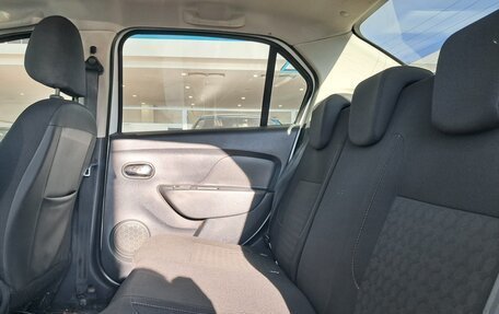 Renault Logan II, 2016 год, 647 000 рублей, 16 фотография
