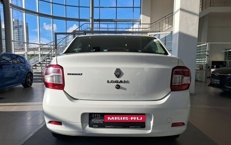 Renault Logan II, 2016 год, 647 000 рублей, 10 фотография