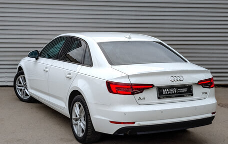 Audi A4, 2018 год, 2 150 000 рублей, 7 фотография