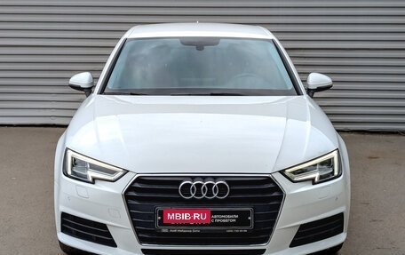 Audi A4, 2018 год, 2 150 000 рублей, 2 фотография