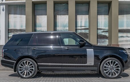 Land Rover Range Rover IV рестайлинг, 2018 год, 11 890 000 рублей, 5 фотография
