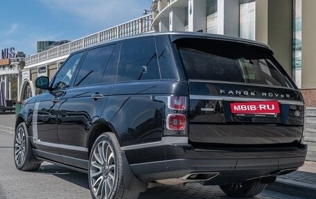 Land Rover Range Rover IV рестайлинг, 2018 год, 11 890 000 рублей, 3 фотография