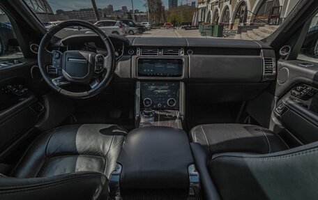 Land Rover Range Rover IV рестайлинг, 2018 год, 11 890 000 рублей, 14 фотография