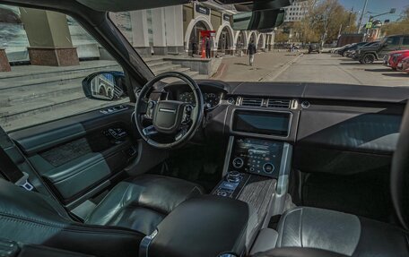 Land Rover Range Rover IV рестайлинг, 2018 год, 11 890 000 рублей, 20 фотография