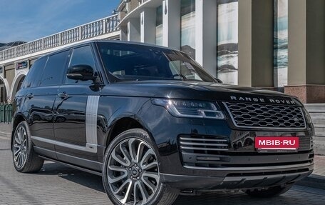Land Rover Range Rover IV рестайлинг, 2018 год, 11 890 000 рублей, 4 фотография