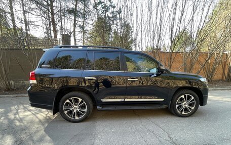 Toyota Land Cruiser 200, 2019 год, 7 850 000 рублей, 7 фотография