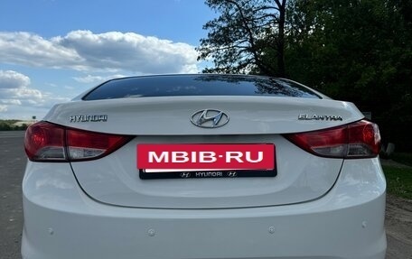 Hyundai Elantra V, 2013 год, 1 270 000 рублей, 10 фотография