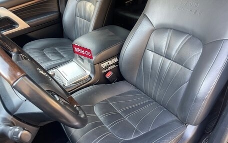 Toyota Land Cruiser 200, 2019 год, 7 850 000 рублей, 13 фотография