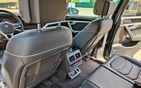 Volkswagen Touareg III, 2018 год, 5 200 000 рублей, 9 фотография