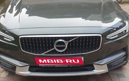 Volvo V90 Cross Country I рестайлинг, 2017 год, 3 100 000 рублей, 8 фотография