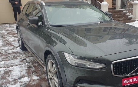 Volvo V90 Cross Country I рестайлинг, 2017 год, 3 100 000 рублей, 12 фотография