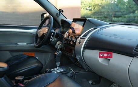 Mitsubishi Pajero Sport II рестайлинг, 2011 год, 1 220 000 рублей, 25 фотография
