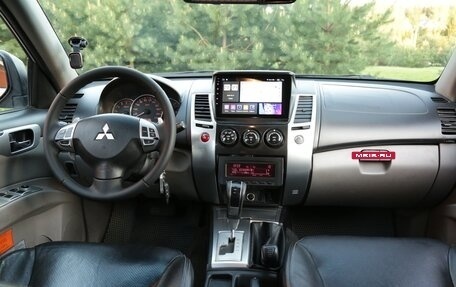 Mitsubishi Pajero Sport II рестайлинг, 2011 год, 1 220 000 рублей, 19 фотография