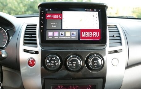 Mitsubishi Pajero Sport II рестайлинг, 2011 год, 1 220 000 рублей, 28 фотография