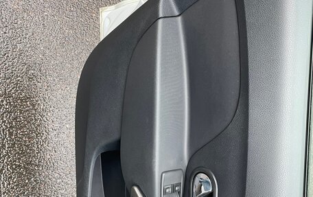 Renault Logan II, 2017 год, 820 000 рублей, 17 фотография