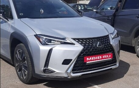 Lexus UX I, 2018 год, 2 940 000 рублей, 8 фотография