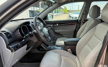 KIA Sorento II рестайлинг, 2010 год, 1 095 000 рублей, 10 фотография