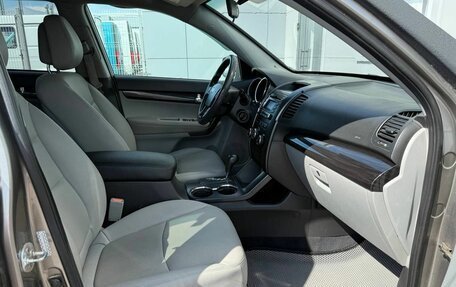 KIA Sorento II рестайлинг, 2010 год, 1 095 000 рублей, 13 фотография