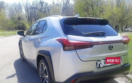 Lexus UX I, 2018 год, 2 940 000 рублей, 4 фотография