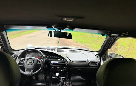 Chevrolet Niva I рестайлинг, 2005 год, 450 000 рублей, 7 фотография