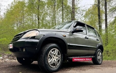 Chevrolet Niva I рестайлинг, 2005 год, 450 000 рублей, 2 фотография