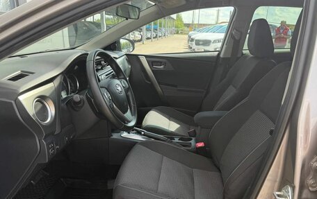 Toyota Auris II, 2013 год, 1 310 000 рублей, 10 фотография