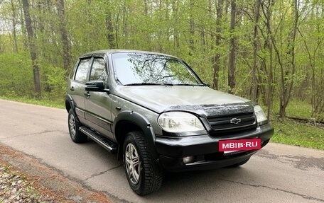 Chevrolet Niva I рестайлинг, 2005 год, 450 000 рублей, 32 фотография