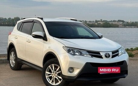 Toyota RAV4, 2013 год, 1 720 000 рублей, 6 фотография