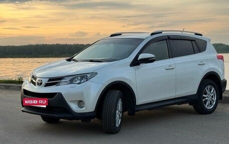 Toyota RAV4, 2013 год, 1 720 000 рублей, 5 фотография