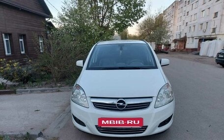 Opel Zafira B, 2011 год, 850 000 рублей, 4 фотография