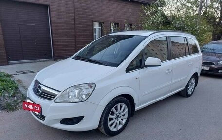 Opel Zafira B, 2011 год, 850 000 рублей, 3 фотография