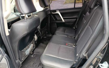 Toyota Land Cruiser Prado 150 рестайлинг 2, 2021 год, 5 200 000 рублей, 5 фотография
