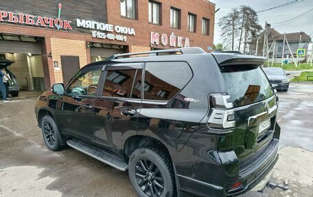Toyota Land Cruiser Prado 150 рестайлинг 2, 2021 год, 5 200 000 рублей, 15 фотография