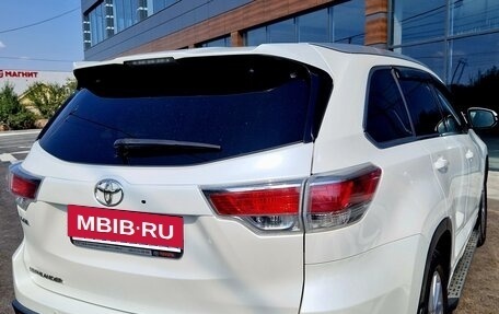 Toyota Highlander III, 2014 год, 2 990 000 рублей, 5 фотография