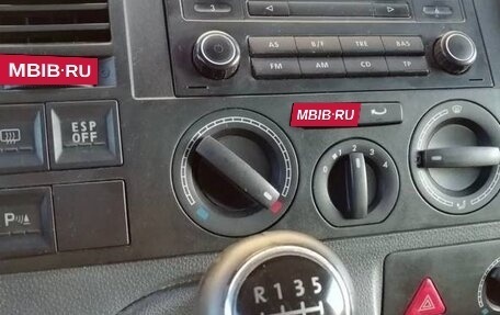 Volkswagen Multivan T5, 2008 год, 1 390 000 рублей, 14 фотография