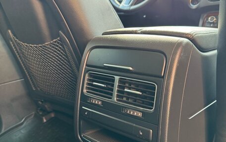 Volkswagen Touareg III, 2011 год, 2 000 000 рублей, 22 фотография