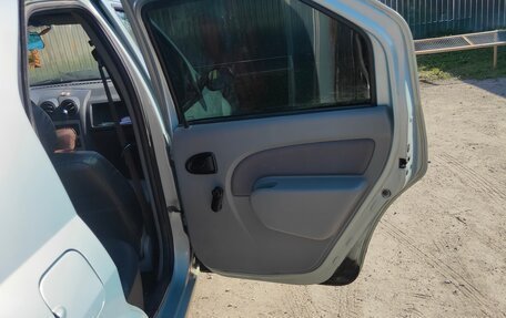 Renault Logan I, 2007 год, 250 000 рублей, 15 фотография