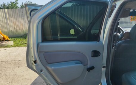 Renault Logan I, 2007 год, 250 000 рублей, 13 фотография