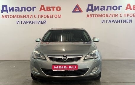 Opel Astra J, 2012 год, 669 000 рублей, 2 фотография