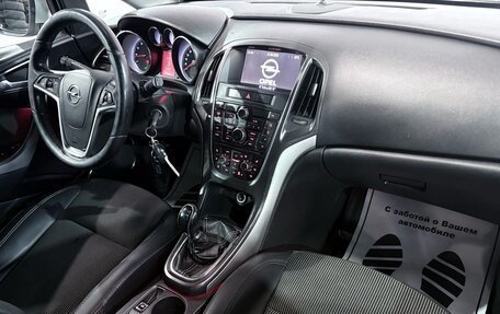Opel Astra J, 2012 год, 669 000 рублей, 17 фотография