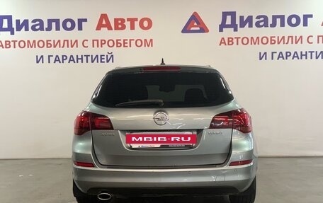 Opel Astra J, 2012 год, 669 000 рублей, 4 фотография