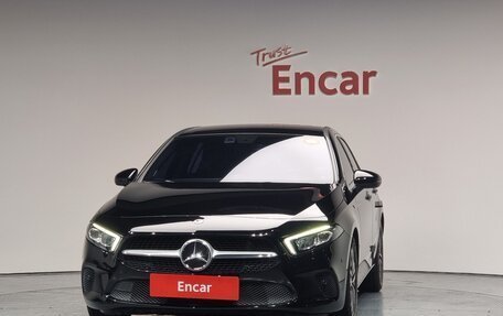 Mercedes-Benz A-Класс, 2021 год, 2 907 000 рублей, 3 фотография