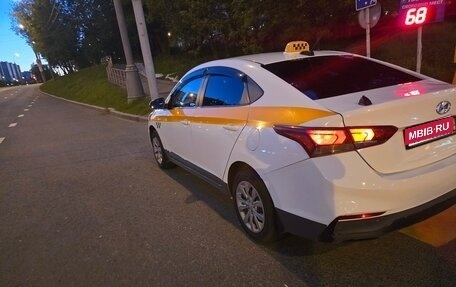 Hyundai Solaris II рестайлинг, 2017 год, 568 252 рублей, 1 фотография
