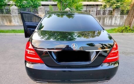 Mercedes-Benz S-Класс, 2009 год, 1 850 000 рублей, 3 фотография