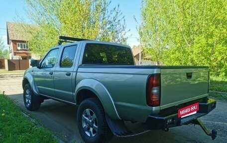 Nissan NP300, 2012 год, 1 100 000 рублей, 3 фотография