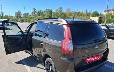 Citroen C4 Picasso II рестайлинг, 2012 год, 600 000 рублей, 4 фотография
