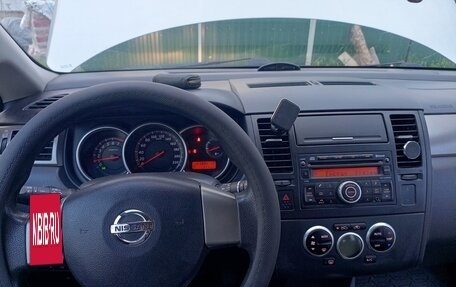 Nissan Tiida, 2011 год, 840 000 рублей, 9 фотография
