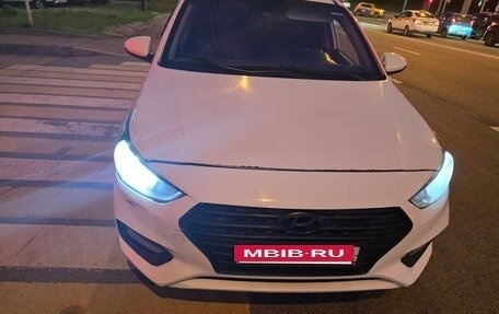 Hyundai Solaris II рестайлинг, 2017 год, 568 252 рублей, 3 фотография
