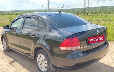 Volkswagen Polo VI (EU Market), 2013 год, 950 000 рублей, 2 фотография